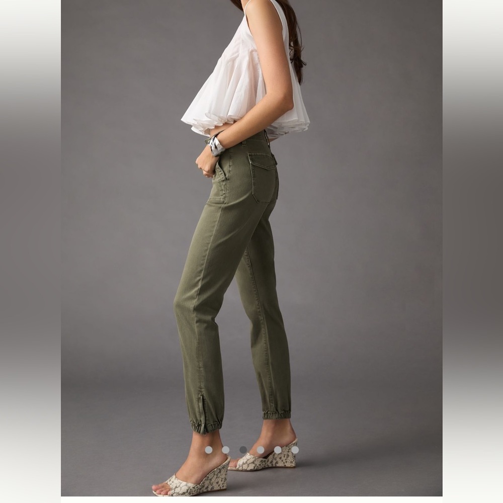 Paige Mayslie joggers